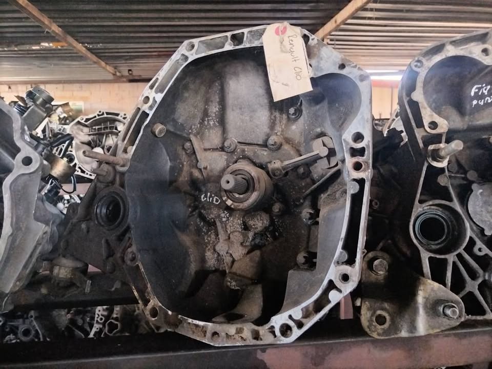 Renault clio 3 gearbox - Private Seller Renault clio 3 gearbox - Private Seller
