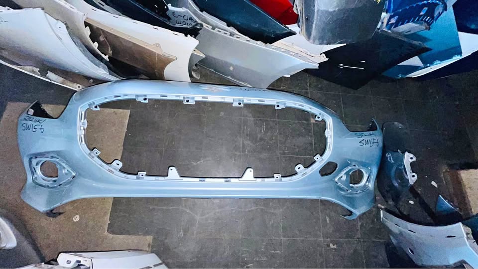 Suzuki Swift bumper 2025 - Private Seller Suzuki Swift bumper 2025 - Private Seller