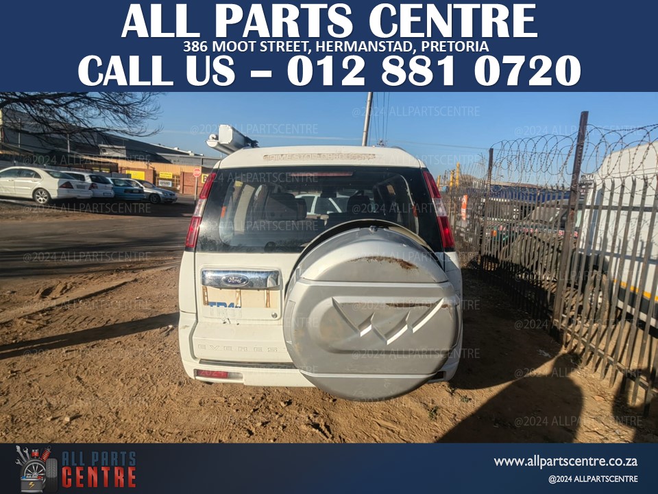 Ford Everest 2011 stripping for used spares