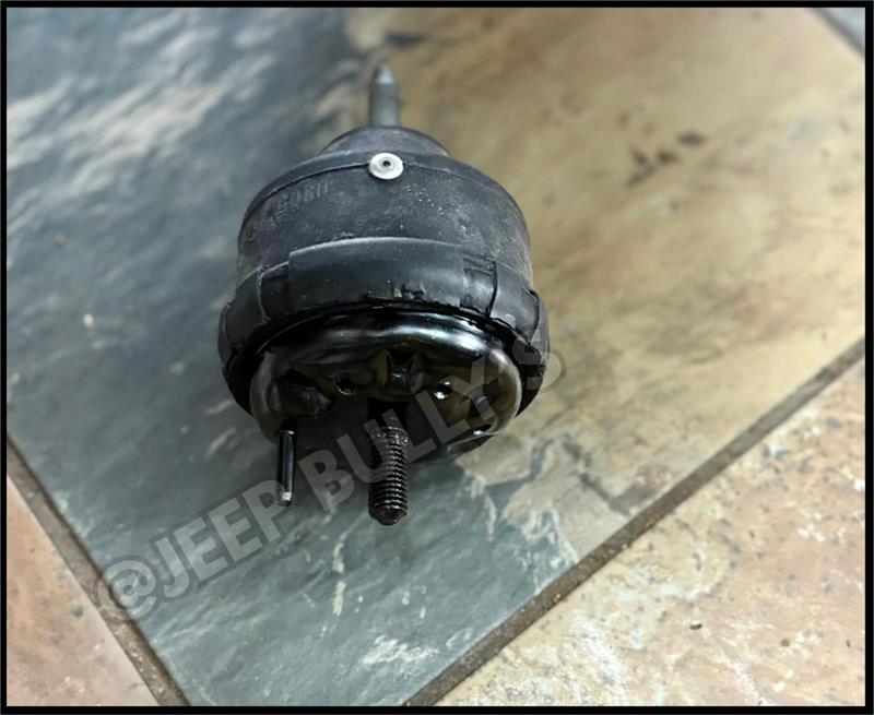 Jeep Wrangler Engine Mountings - Private Seller Jeep Wrangler Engine Mountings - Private Seller
