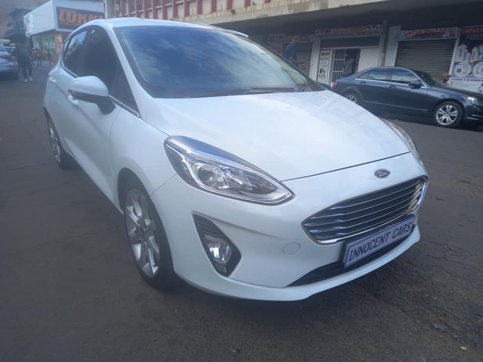 2021 FORD FIESTA 1.0 PETROL, TITANIUM, AUTOMATIC, WHITE COLOUR, 25000KM