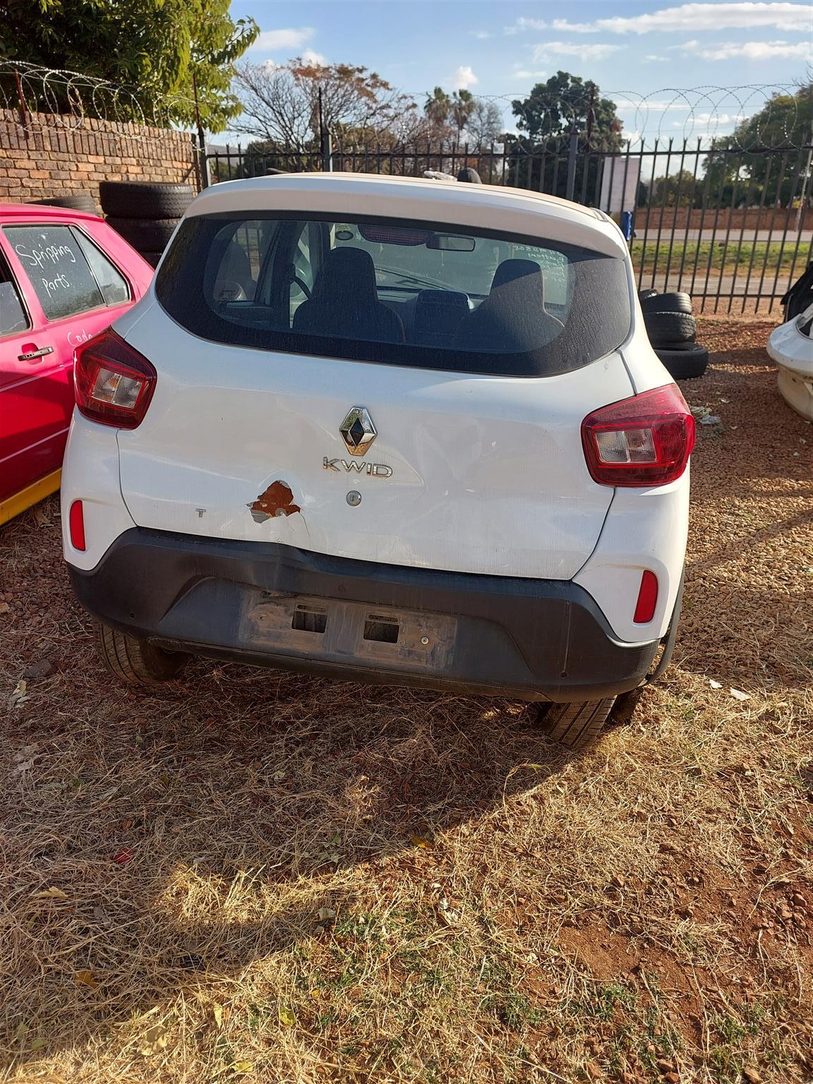 2022 Renault Kwid Stripping for Parts - Private Seller 2022 Renault Kwid Stripping for Parts - Private Seller