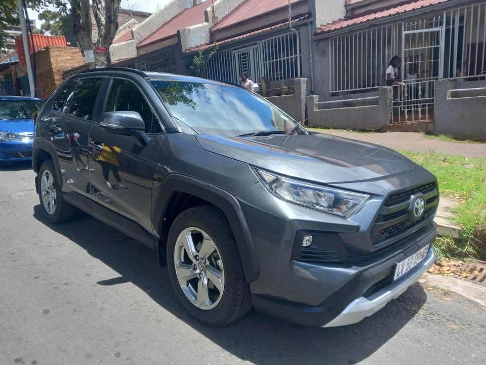 2021 TOYOTA RAV4 SUV 2.0 Petrol, Automatic 4WD, Grey Color, Mileage