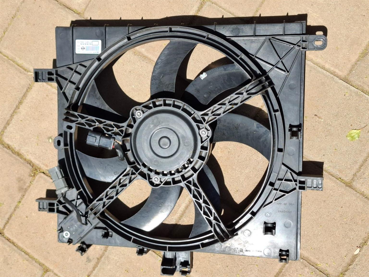 Shroud fan for Nissan Almera 1500 auto N17 - Private Seller