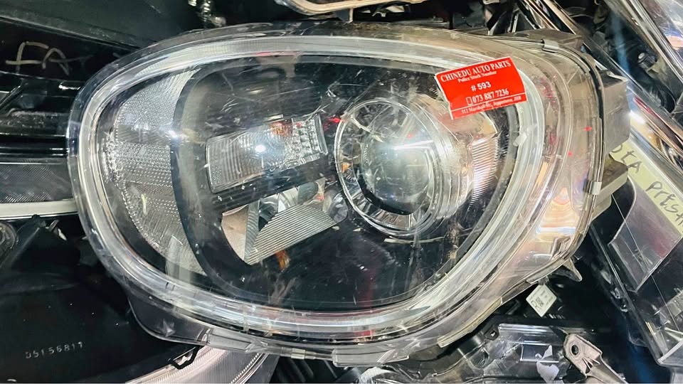 MINI COOPER COUNTRYMAN LED HEADLIGHT 2017/20 - Private Seller MINI COOPER COUNTRYMAN LED HEADLIGHT 2017/20 - Private Seller