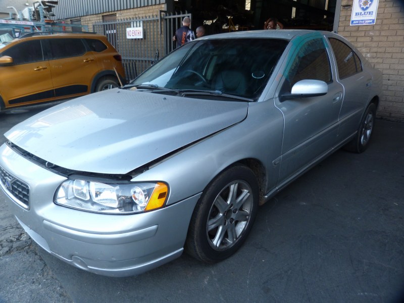 Volvo S60 2.0T AT Silver - 2005 SPARESBOYZ STRIPPING FOR SPARES - Private Seller Volvo S60 2.0T AT Silver - 2005 SPARESBOYZ STRIPPING FOR SPARES - Private Seller