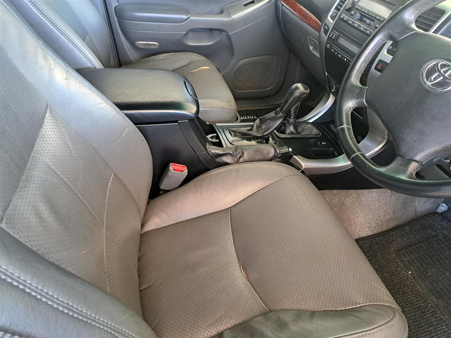 TOYOTA LAND CRISER PRADOB 4.0 V6 AUTO