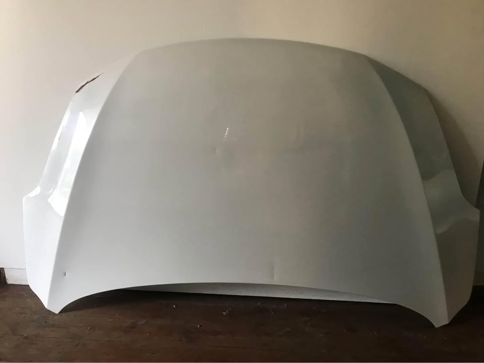 Suzuki Baleno bonnet - Private Seller Suzuki Baleno bonnet - Private Seller