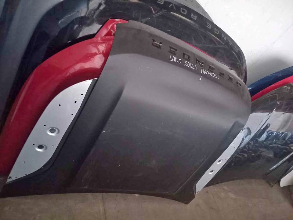 Rang Rover defender bonnet Rang Rover defender bonnet