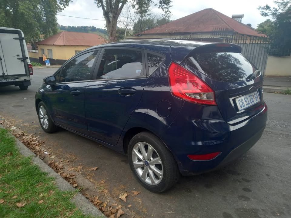2012 Ford Fiesta 1.6 Petrol, Manual, Blue,