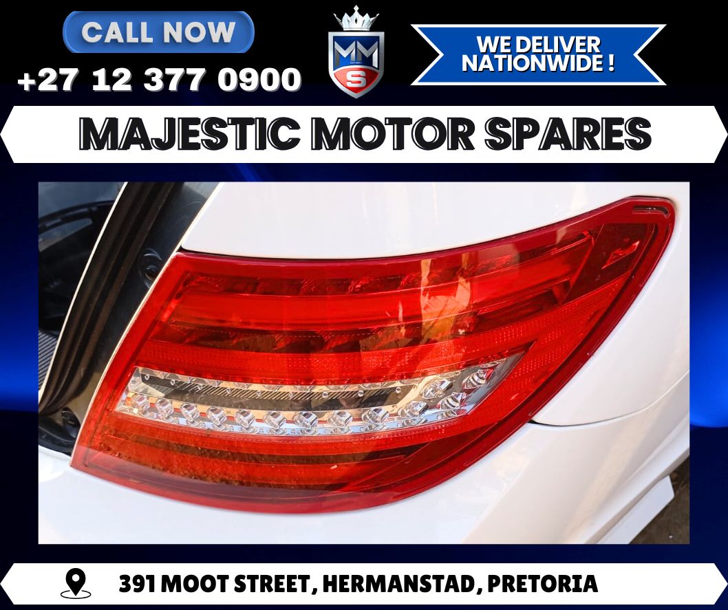 For Sale: Used Tail Lights from 2013 Mercedes-Benz C200 CGI W204 Facelift - Private Seller For Sale: Used Tail Lights from 2013 Mercedes-Benz C200 CGI W204 Facelift - Private Seller
