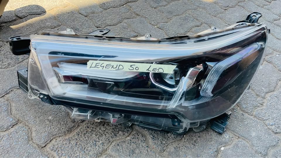 Toyota Hilux Legend 50 LED Headlight - Private Seller Toyota Hilux Legend 50 LED Headlight - Private Seller