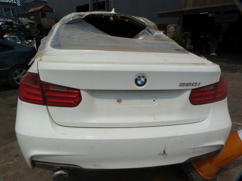 BMW 320i F30 AT - 2013 STRIPPING FOR SPARES - Private Seller BMW 320i F30 AT - 2013 STRIPPING FOR SPARES - Private Seller