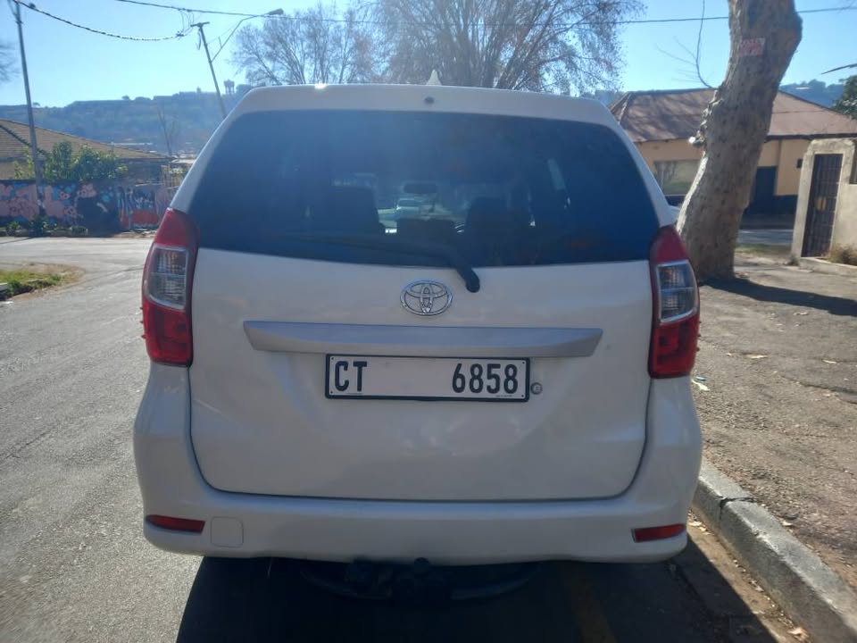 2020 Toyota Avanza 1.3 Petrol, Manual, White, 76000kms