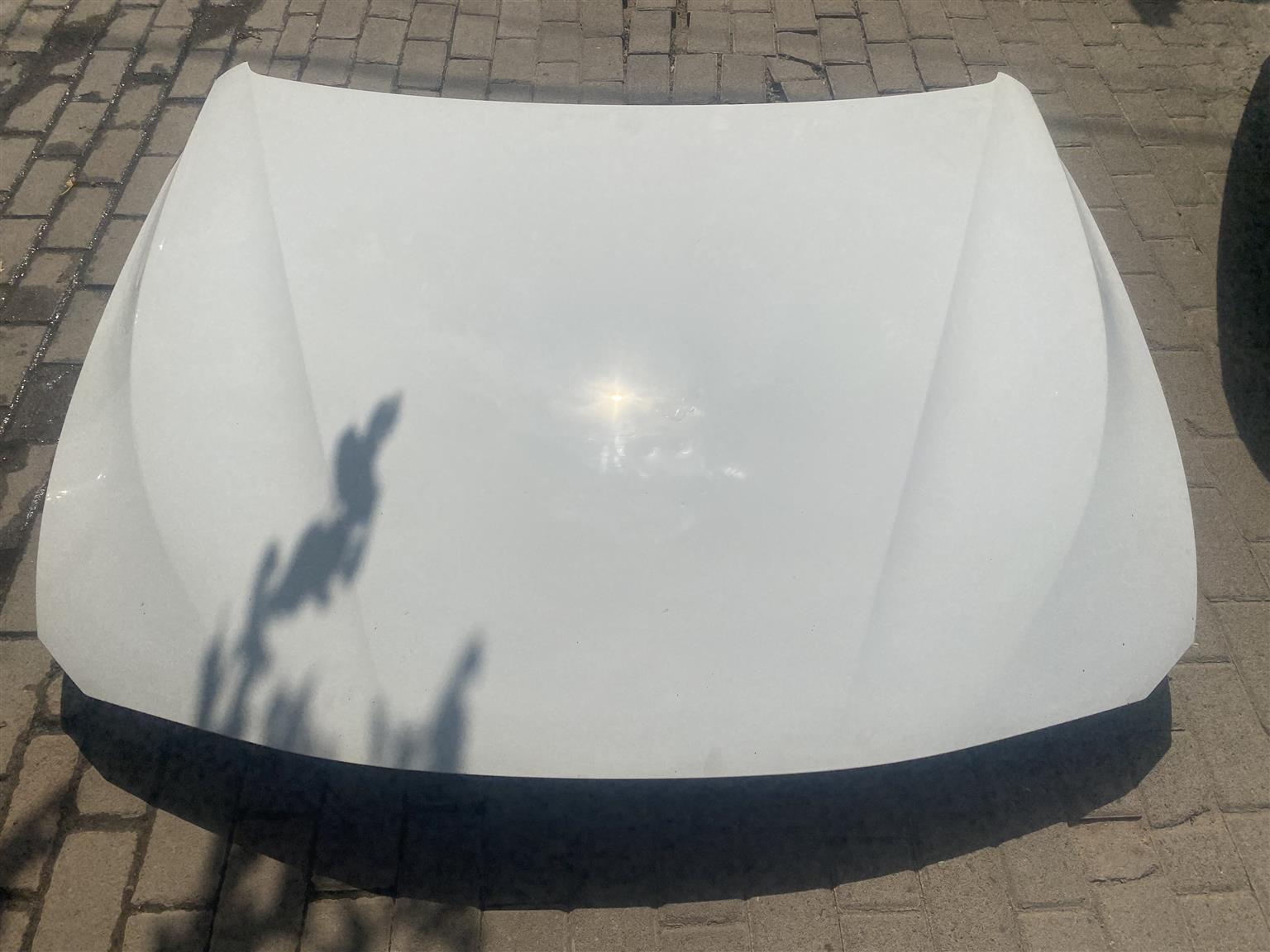 2017 BMW 3 SERIES F30 BONNET FOR SALE. IN EXCELLENT CONDITION 2017 BMW 3 SERIES F30 BONNET FOR SALE. IN EXCELLENT CONDITION