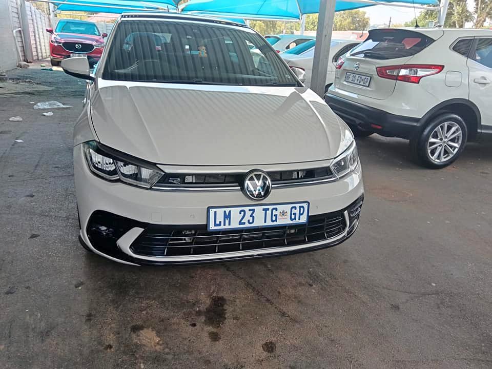 2022 VW POLO9 1.0 TSI R-LINE