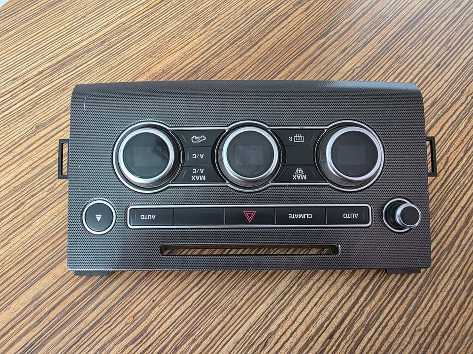 RANGE ROVER SPORT CLIMATE CONTROL PANEL - Private Seller