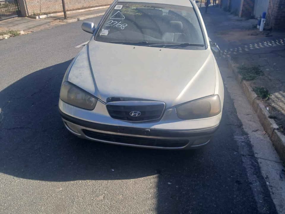 Hyundai Elantra 2006 to 2009 for stripping maunal 2.0 engine - Private Seller