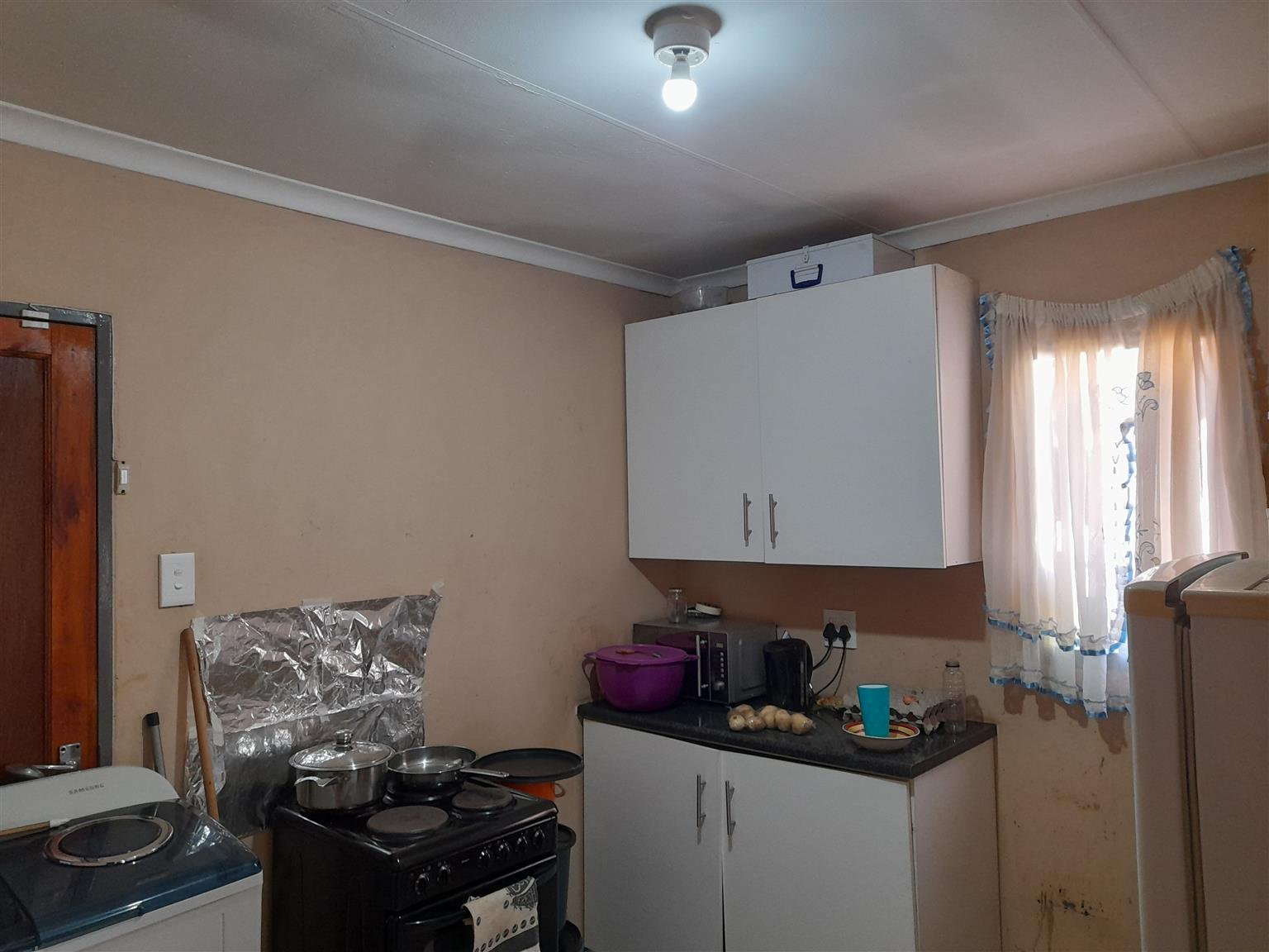 HOUSE TO RENT FOR BUSINESS PALM RIDGE EXT 24 OUT LINE,1km 4RM SKY CITY ...
