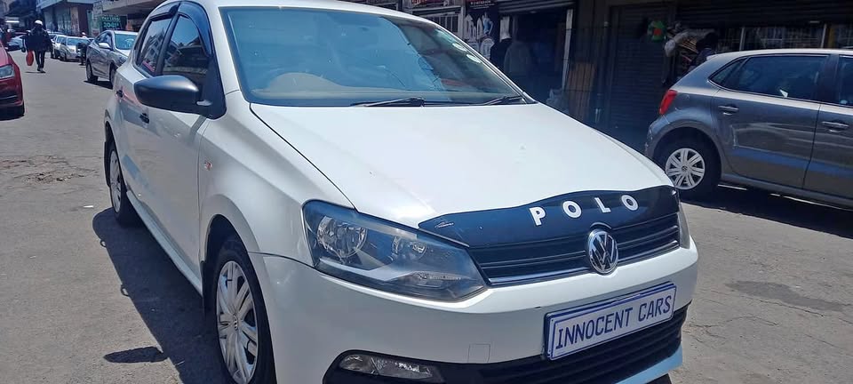2018 VW POLO VIVO 1.4 PETROL, MANUAL TRANSMISSION, WHITE COLOUR, MILEAGE 84000KM
