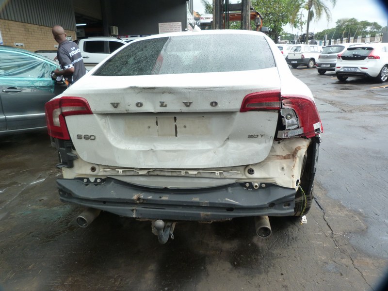 Volvo S60 2.0 T3 Essential Manual White - 2011 STRIPPING FOR SPARES - Private Seller Volvo S60 2.0 T3 Essential Manual White - 2011 STRIPPING FOR SPARES - Private Seller