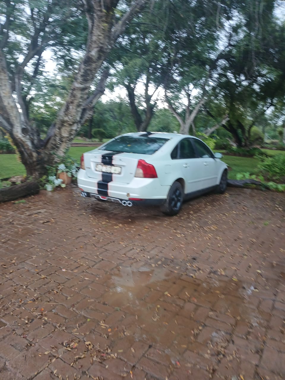S40 2.0 2010 stripping for spares - Private Seller S40 2.0 2010 stripping for spares - Private Seller