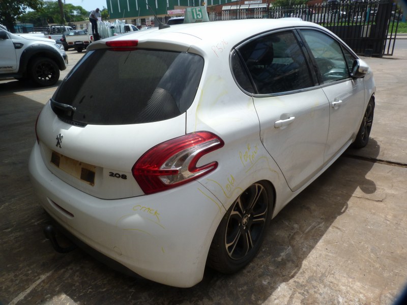 Peugeot 208 1.6 Manual White - 2013 SPARESBOYZ STRIPPING FOR SPARES - Private Seller