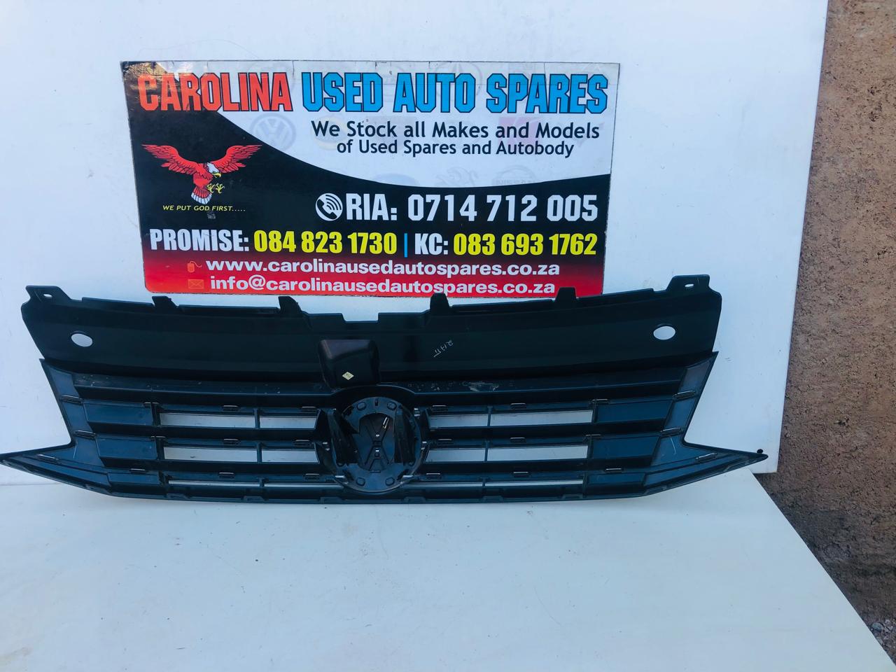 VW Jetta 7 radiator grill with badge (2016) - Private Seller VW Jetta 7 radiator grill with badge (2016) - Private Seller
