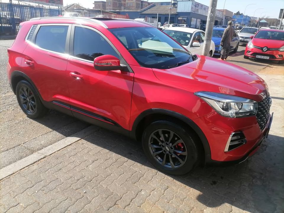 2023 Chery Tiggo Pro 4 1.5 SUV lite Automatic Sunroof leather seat Service history Reserves camera