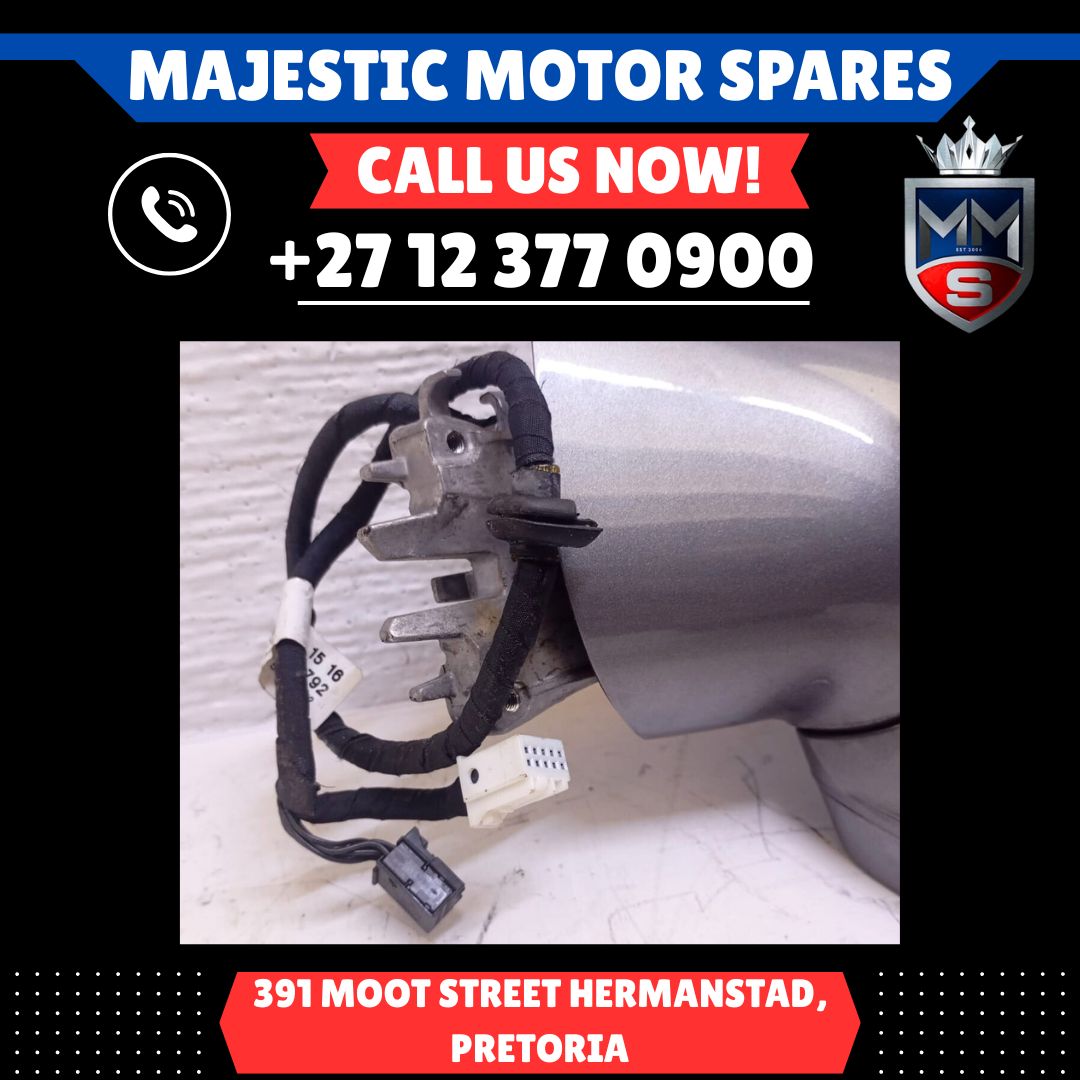 2011 Mercedes-Benz CLS350 (W218) Door Mirror – For Sale! - Private Seller 2011 Mercedes-Benz CLS350 (W218) Door Mirror – For Sale! - Private Seller