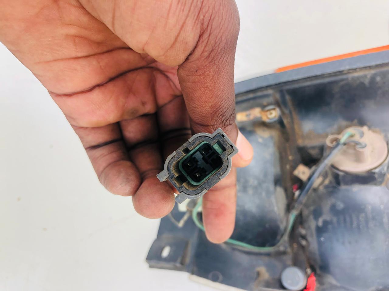 Nissan Atlas F23 truck left side corner light (1992-1999) - Private Seller