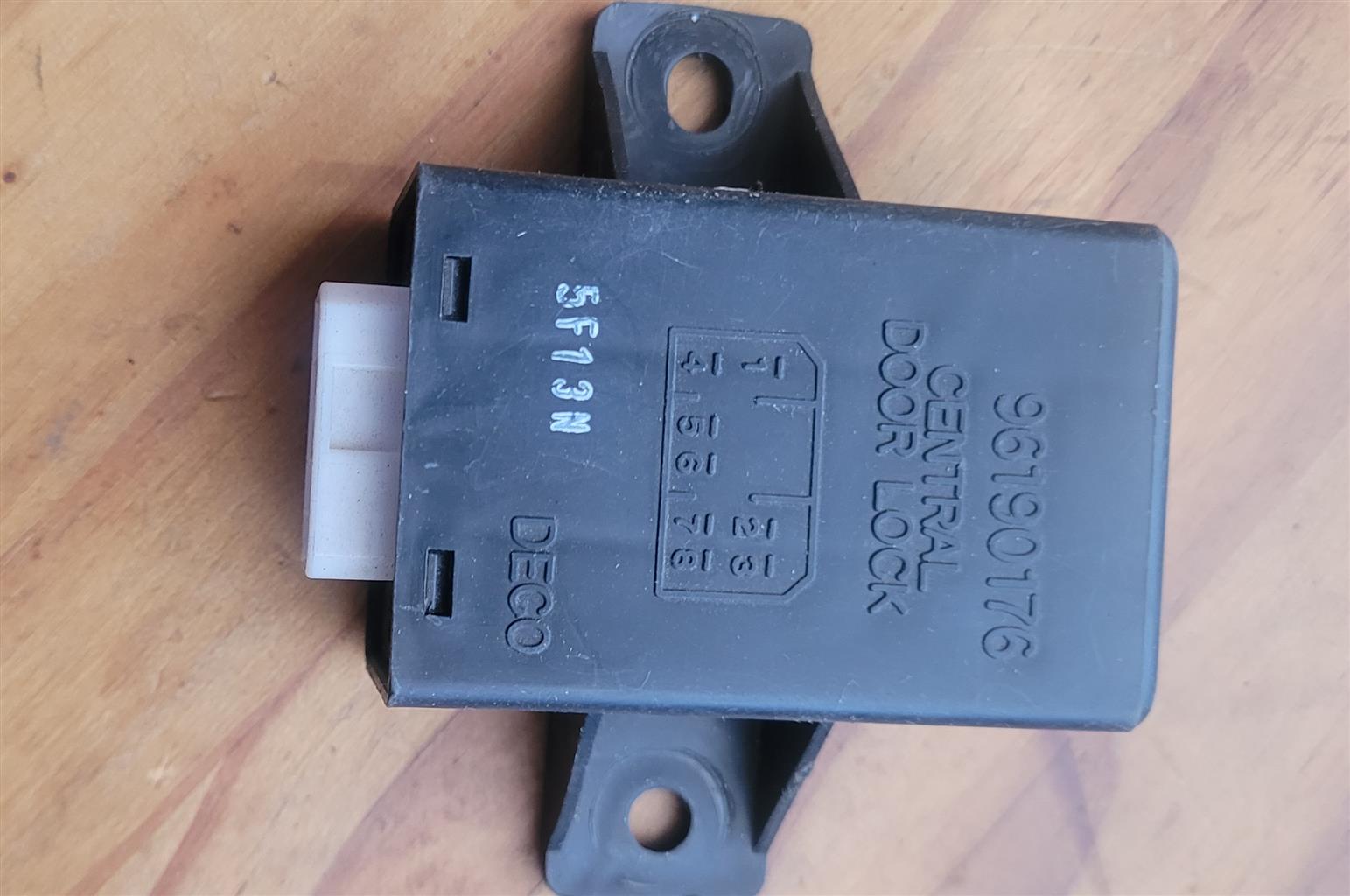 Central locking relay for sale Chev Aveo 2005