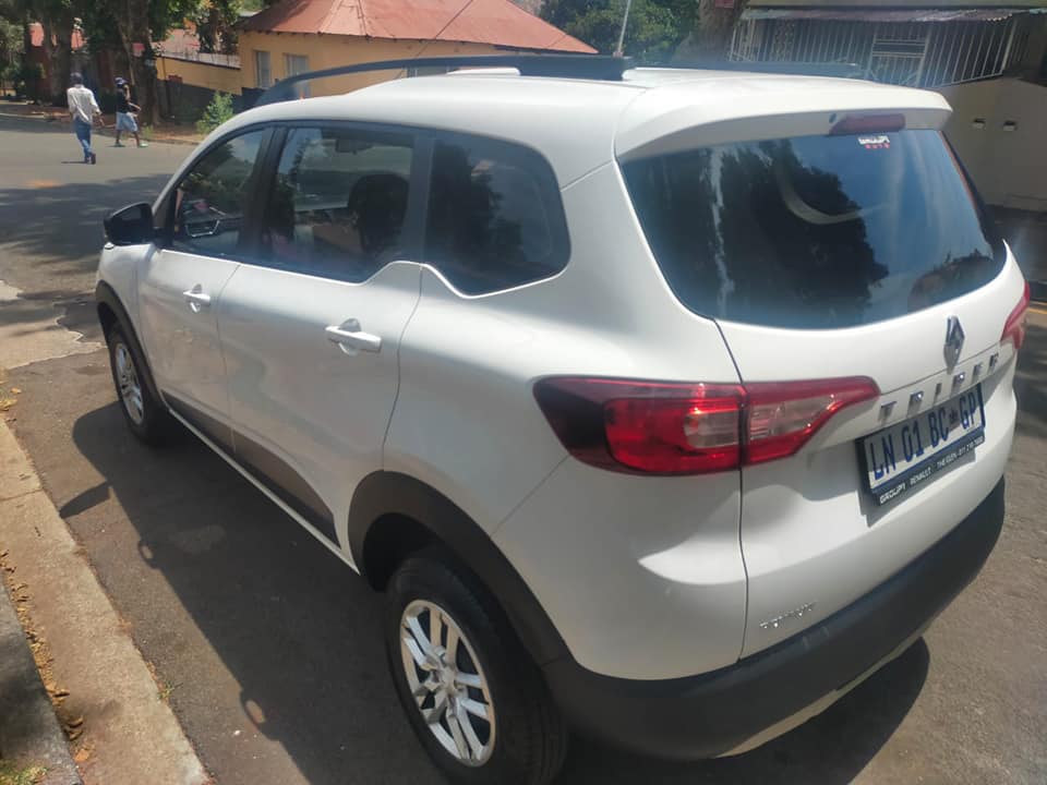 Renault Triber 1.0 2024 for sale