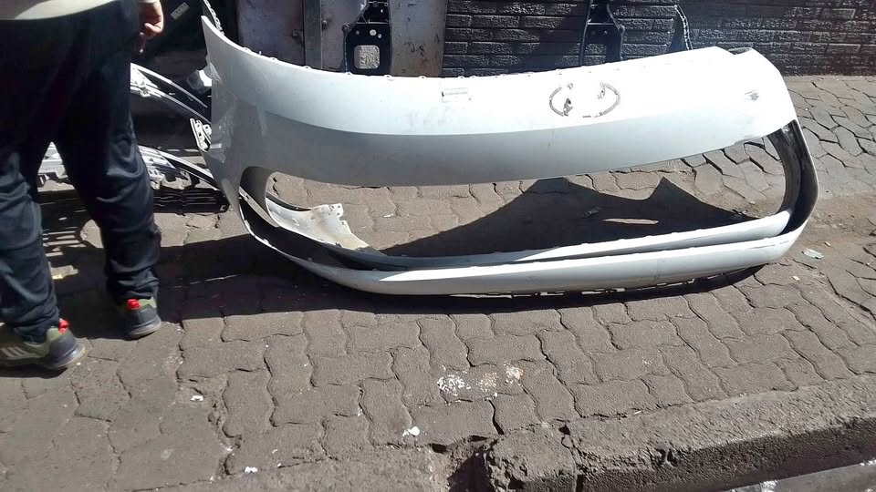 Hyundai staria bumper - Private Seller Hyundai staria bumper - Private Seller
