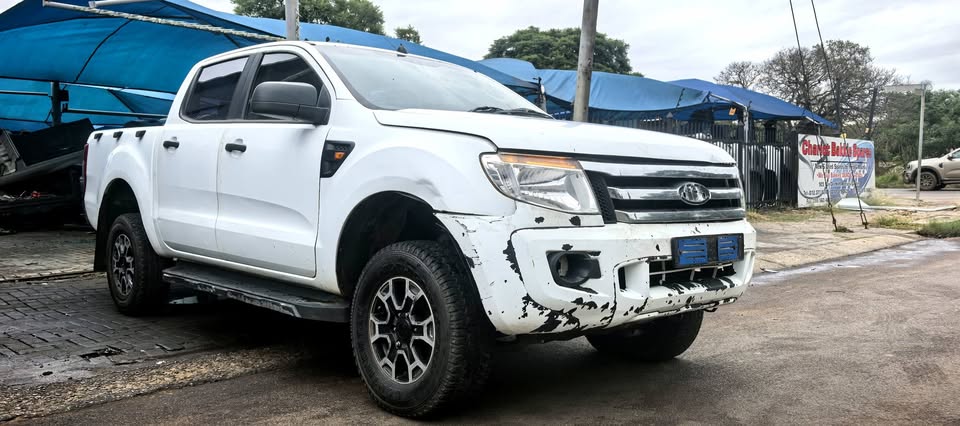 T6 Ford Ranger 2.2 6 speed STRIPPING FOR SPARES - Private Seller