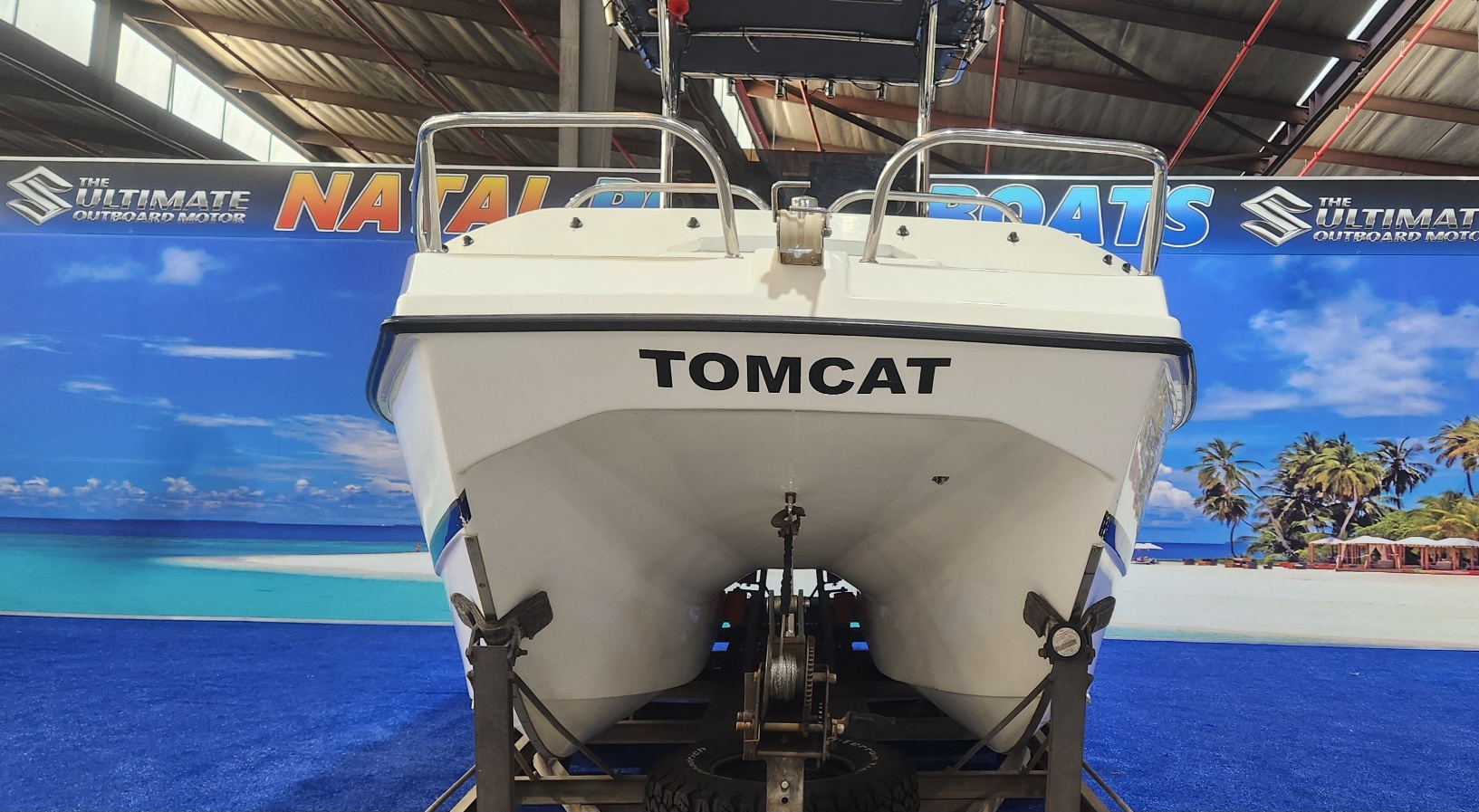 TOMCAT 19 FT CC 2008 MODEL ON TRAILER 2 115 HP YAMAHA 4 STROKES