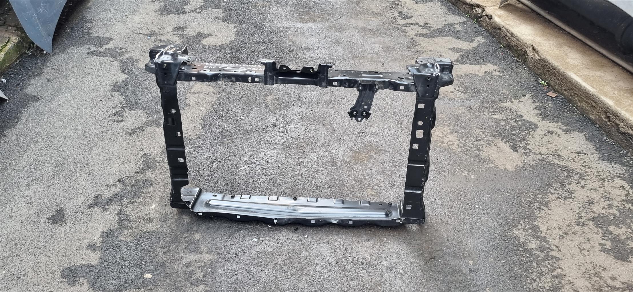 VW POLO 9 SEDAN CRADLE - Private Seller VW POLO 9 SEDAN CRADLE - Private Seller