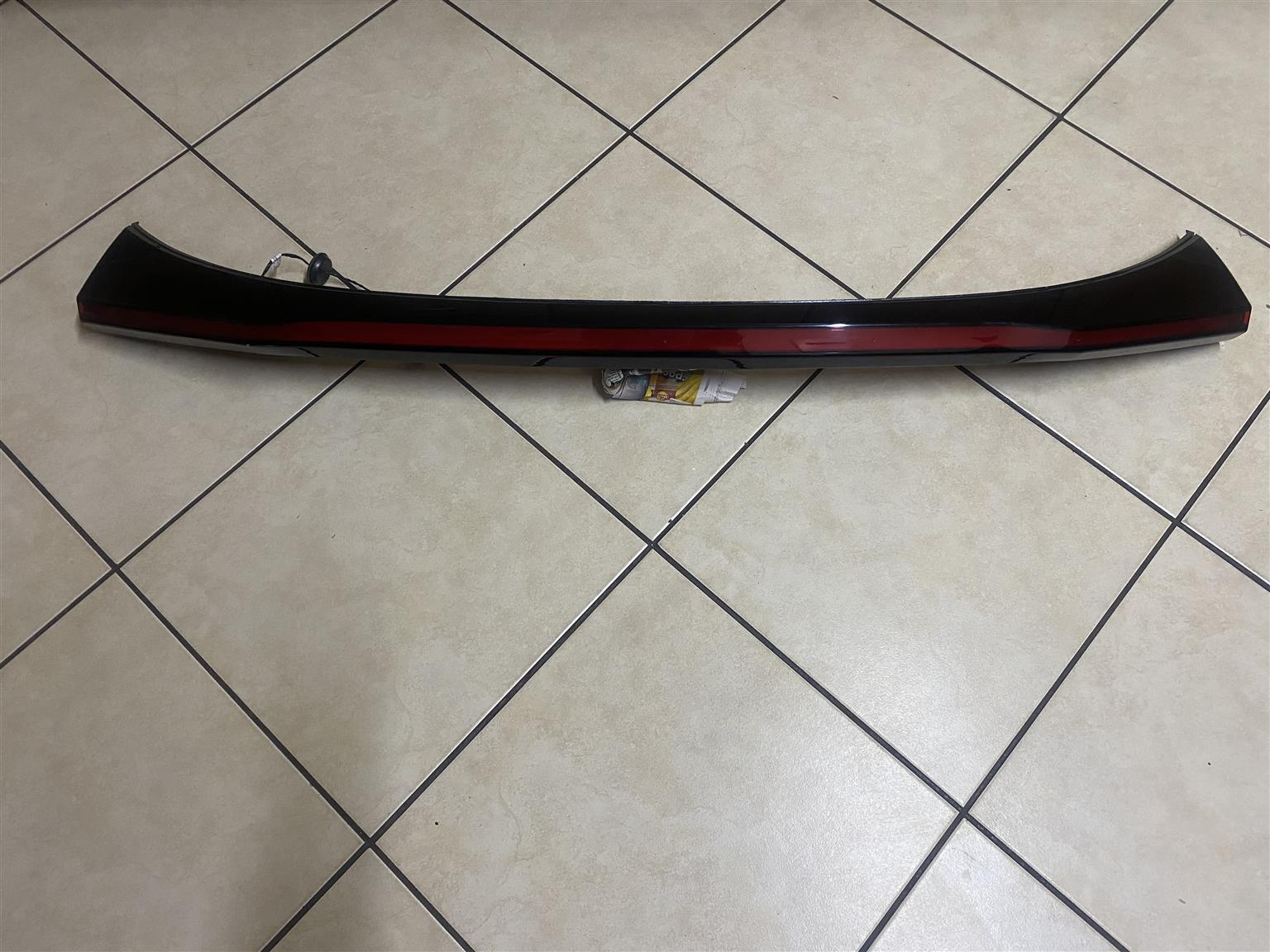 2025 MAHINDRA XUV 3XO TAILGATE LED TAIL LIGHT FOR SALE. IN PRISTINE CONDITION - Private Seller 2025 MAHINDRA XUV 3XO TAILGATE LED TAIL LIGHT FOR SALE. IN PRISTINE CONDITION - Private Seller