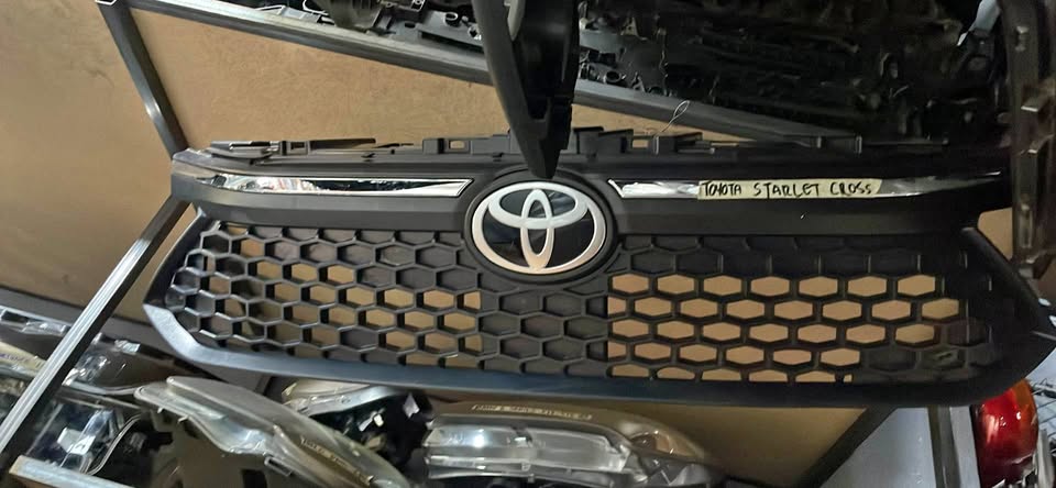 Toyota Starlet Cross grille - Private Seller Toyota Starlet Cross grille - Private Seller