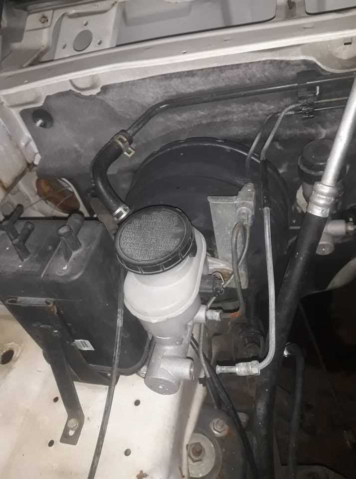 Isuzu KB250 Go Big/Dtec Brake Booster For Sale - Private Seller
