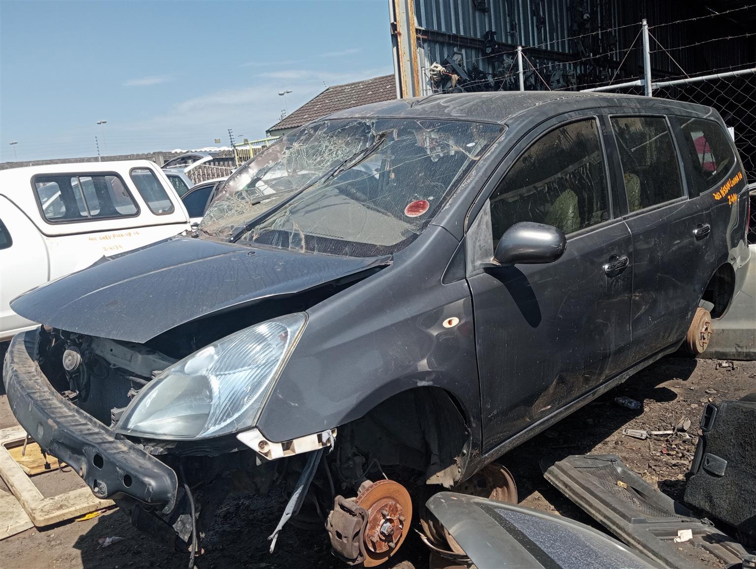 2012 Nissan Grand Livina 1.6 – Stripping for Spares