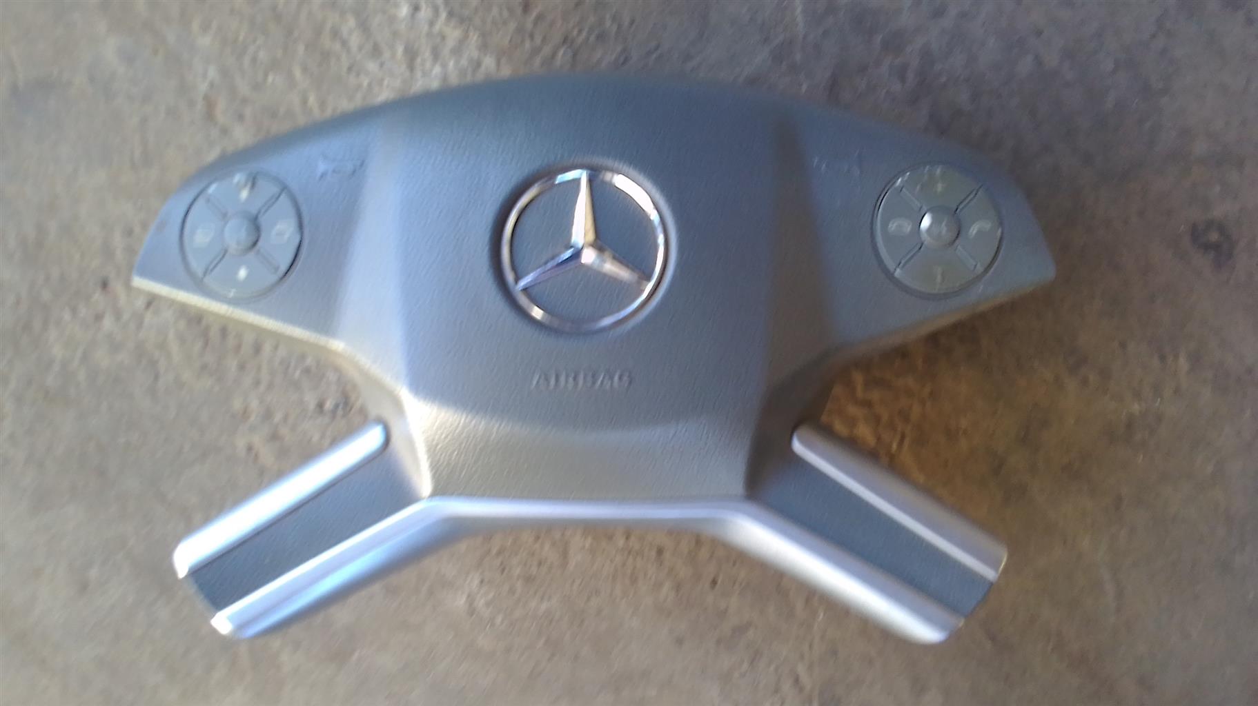 Mercedes Benz ML W164 Steering Airbag - Private Seller