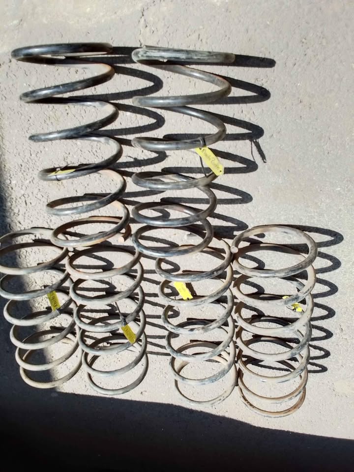 Mazda 323 rear springs - Private Seller Mazda 323 rear springs - Private Seller