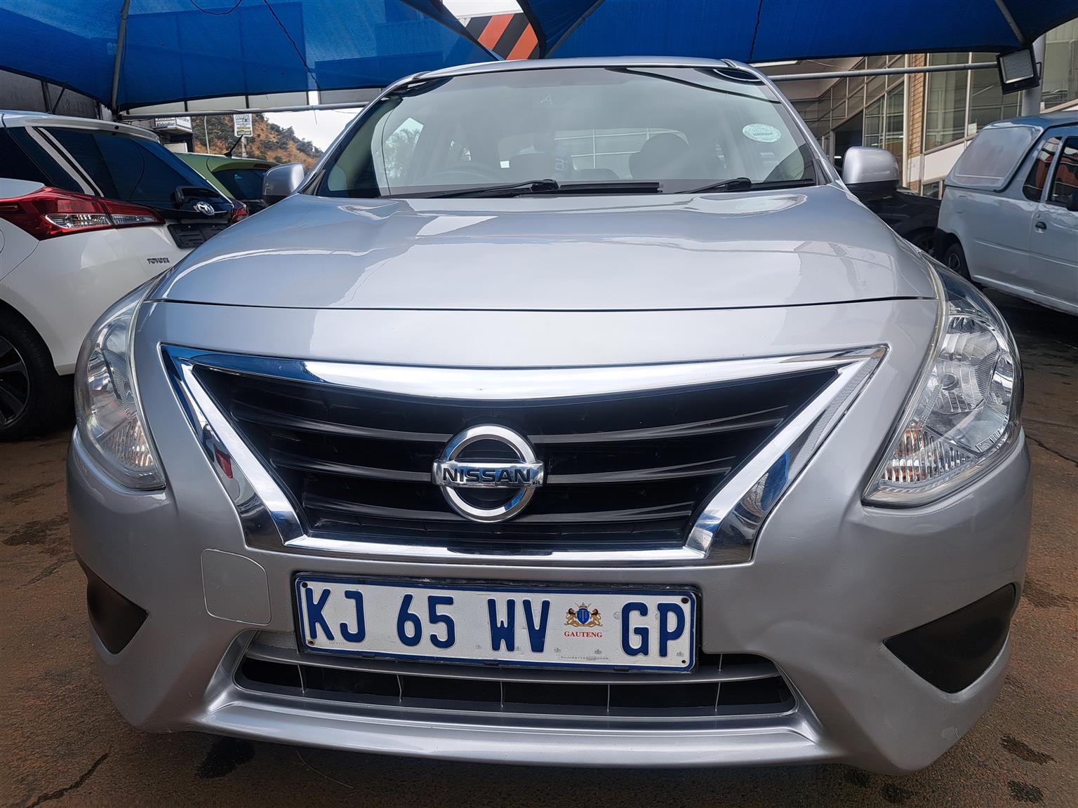 NISSAN ALMERA 1.5  SEDAN