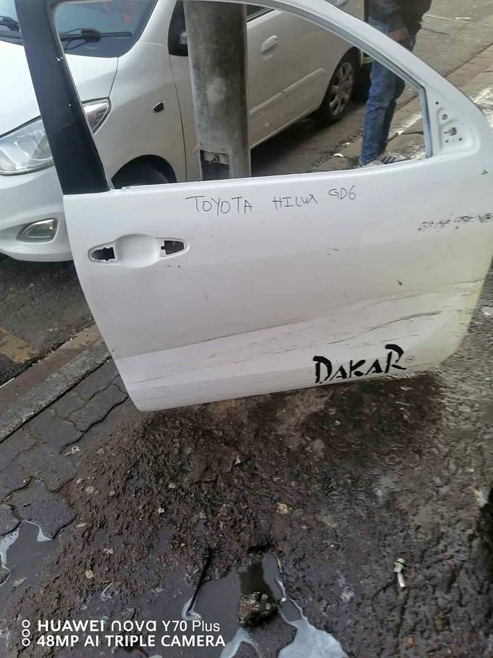 Toyota hilux Gd6 right door - Private Seller Toyota hilux Gd6 right door - Private Seller