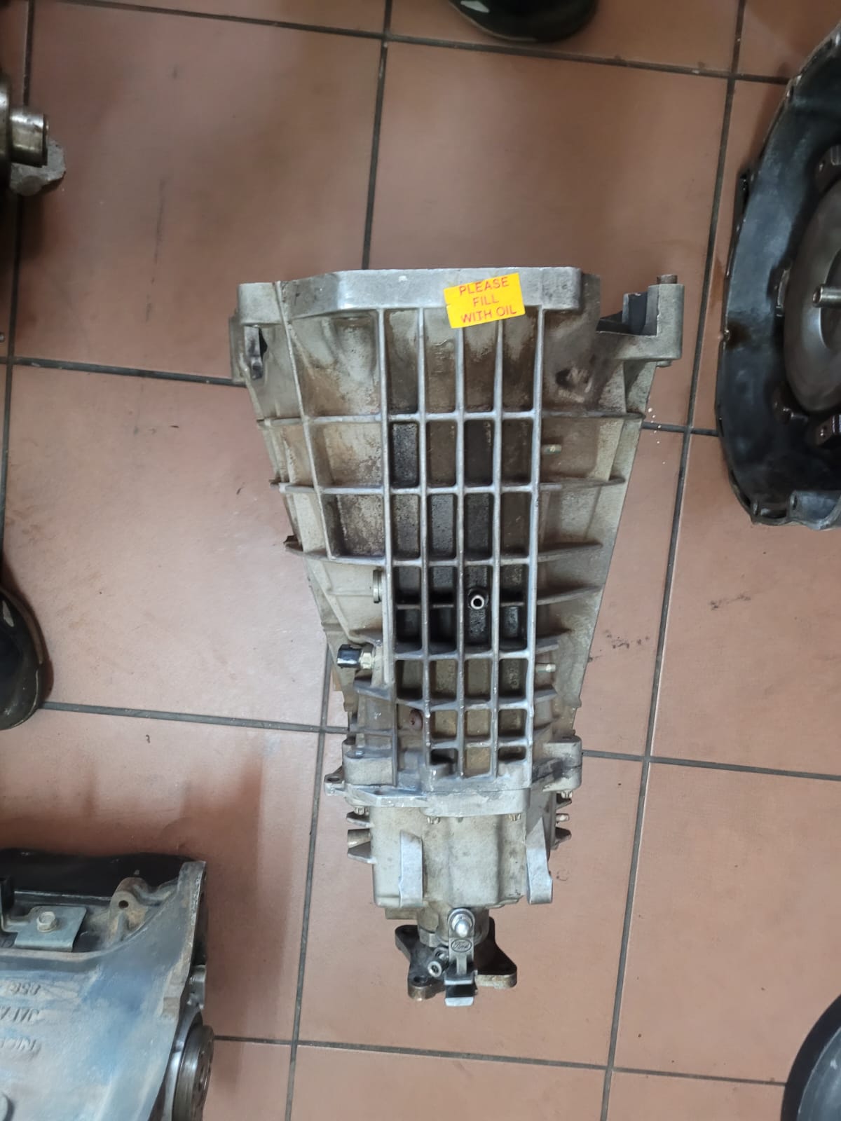 FORD RANGER 2.2 5 SPEED GEARBOX - Private Seller FORD RANGER 2.2 5 SPEED GEARBOX - Private Seller