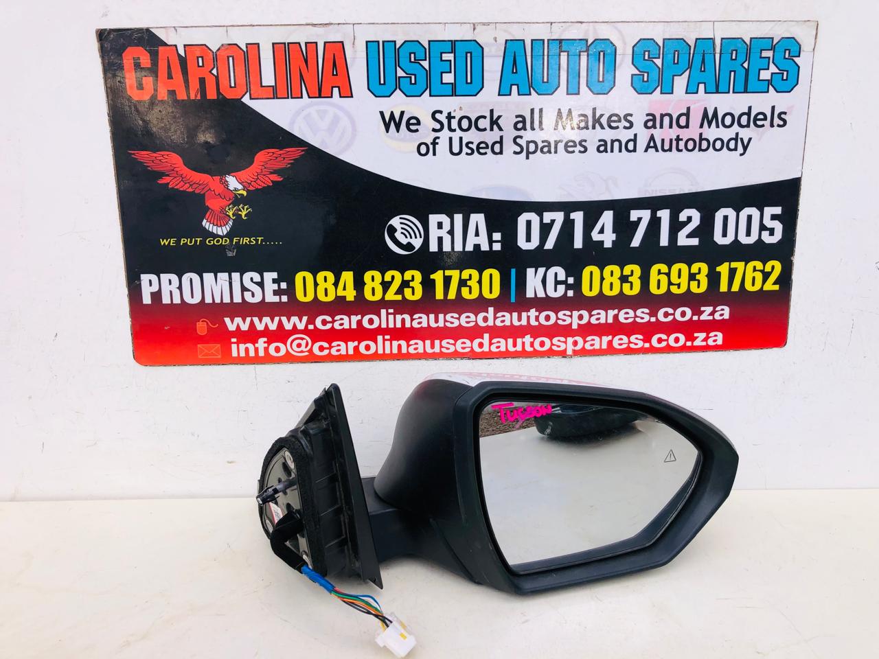 Hyundai Tucson right side electronic mirror (cover need to be replaced) - Private Seller Hyundai Tucson right side electronic mirror (cover need to be replaced) - Private Seller