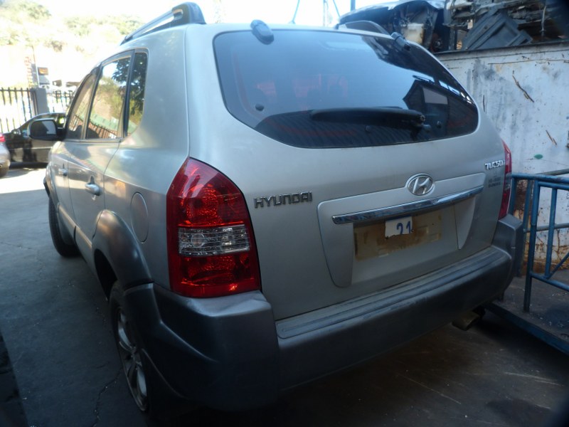 Hyundai Tucson 2.0 GLS Manual Grey - 2009 STRIPPING FOR SPARES - Private Seller Hyundai Tucson 2.0 GLS Manual Grey - 2009 STRIPPING FOR SPARES - Private Seller