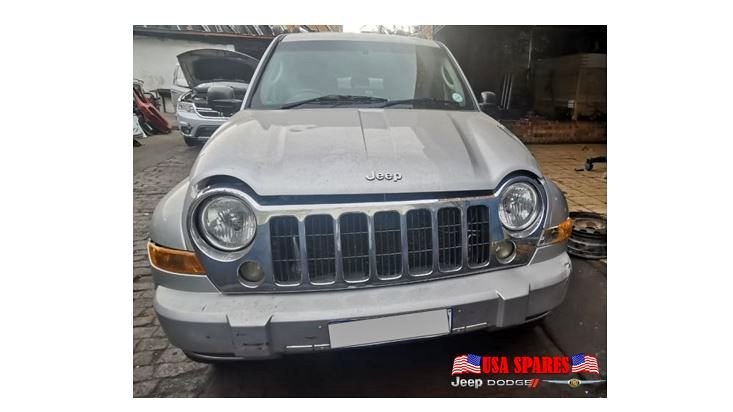 NOW STRIPPING FOR SPARES - JEEP CHEROKEE 3.7 - Private Seller NOW STRIPPING FOR SPARES - JEEP CHEROKEE 3.7 - Private Seller