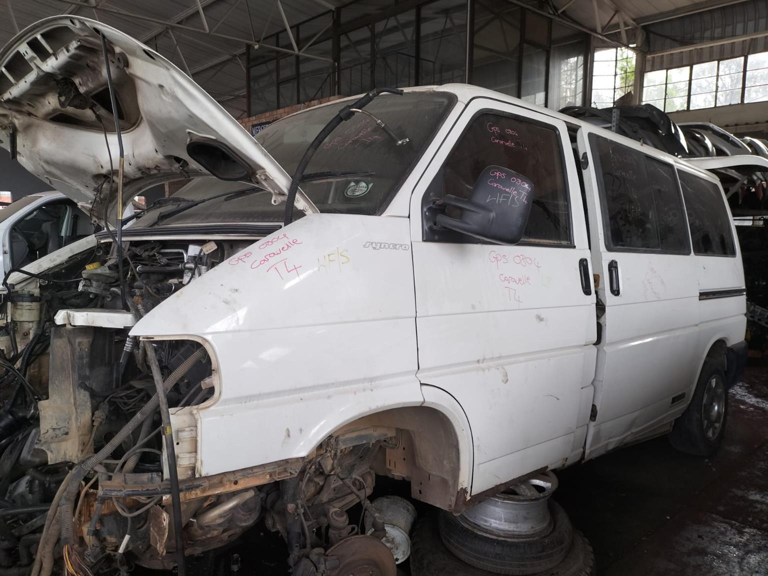 VW CARAVELLE T4 SYNCRO stripping for spares - Private Seller VW CARAVELLE T4 SYNCRO stripping for spares - Private Seller